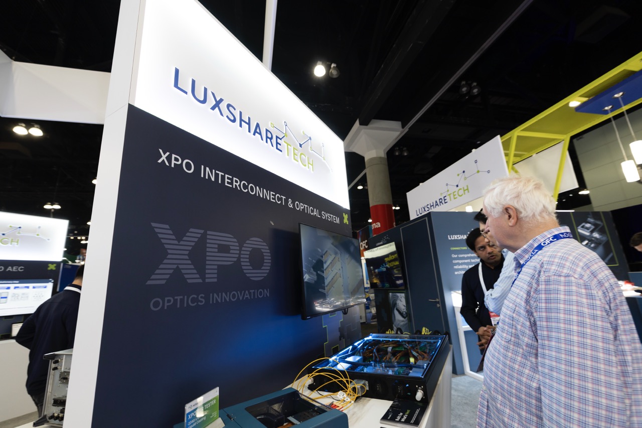 _EZ_7658-221 Large.jpeg